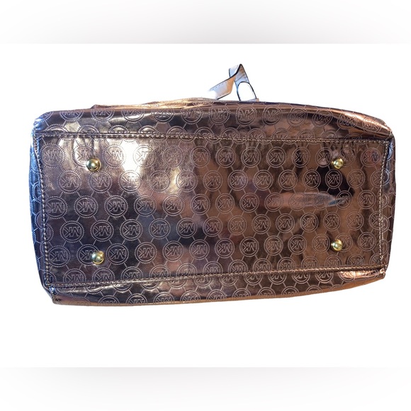 Michael Kors MK Monogrammed Shiny Gold Metallic Large Duffel Tote Purse Bag - Picture 11 of 14
